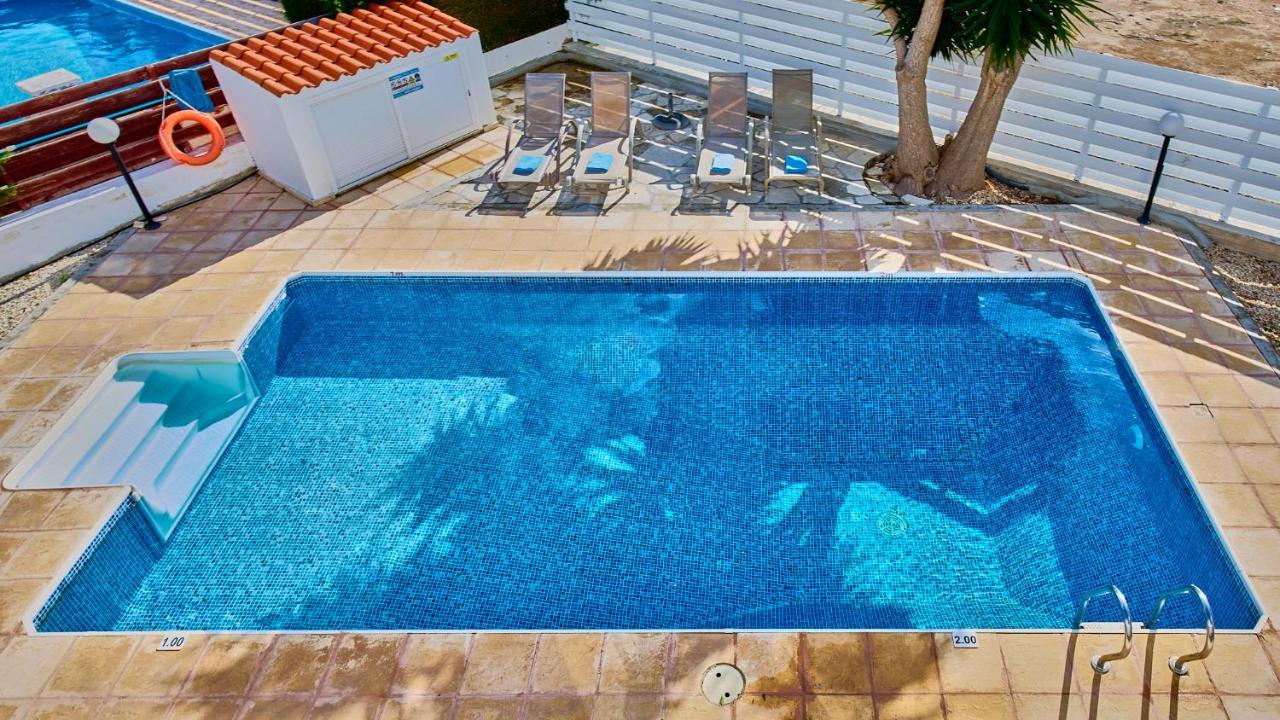 Villa Shiva By Ezoria Villas Coral Bay Luaran gambar